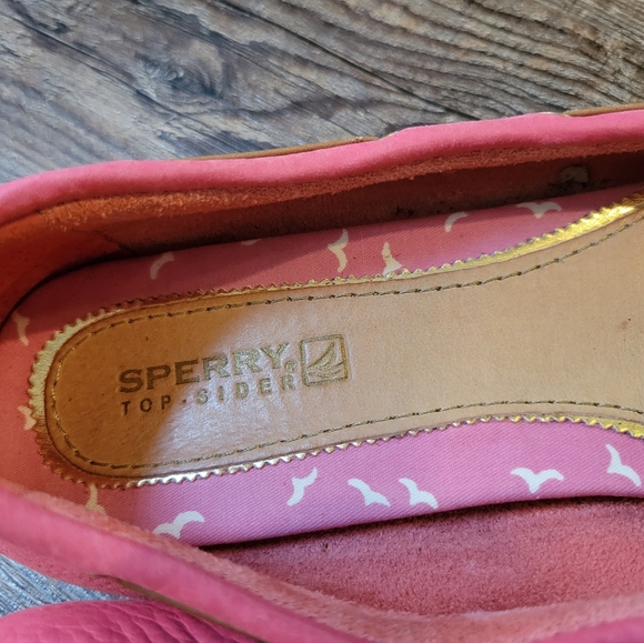 Sperry lSize7.5l 💗 Bright Pink Loafers - Picture 2 of 5